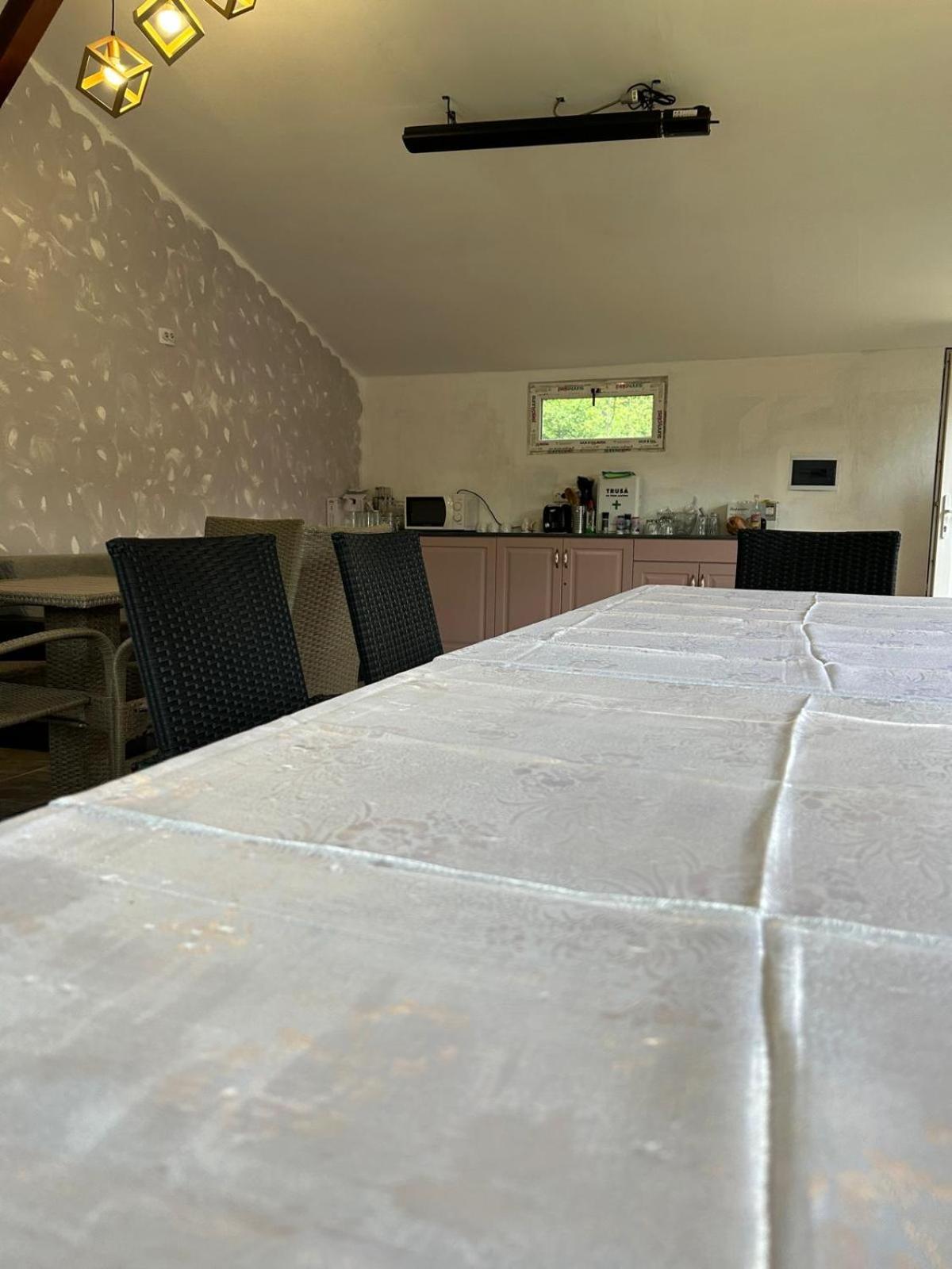 Villa Cabanute Luca Ama Bran Braşov Esterno foto