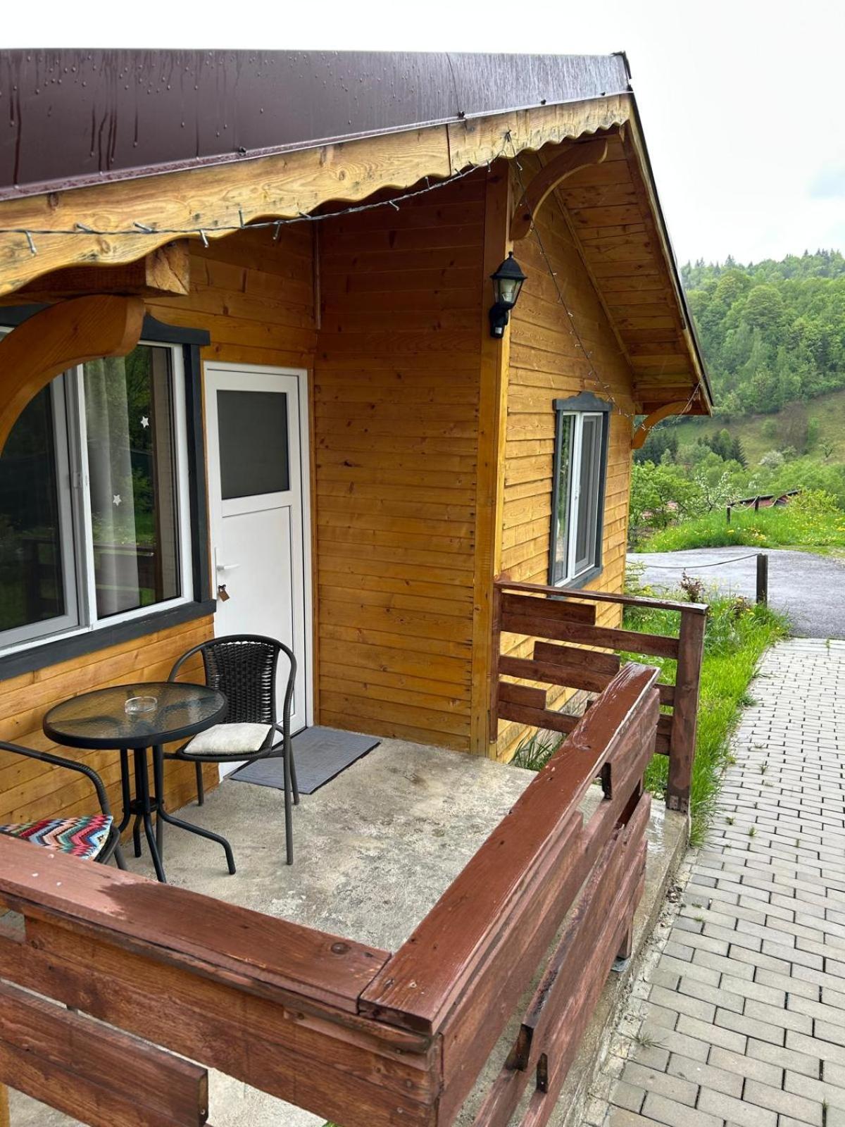Villa Cabanute Luca Ama Bran Braşov Esterno foto